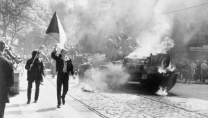 Operacja "Dunaj”. Atak Układu Warszawskiego na Czechosłowację