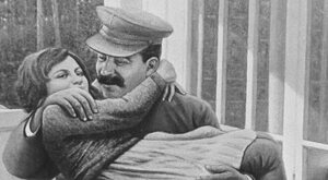 Rodzina Stalina. Krewni dyktatora i Polacy jako ofiary wielkiego terroru