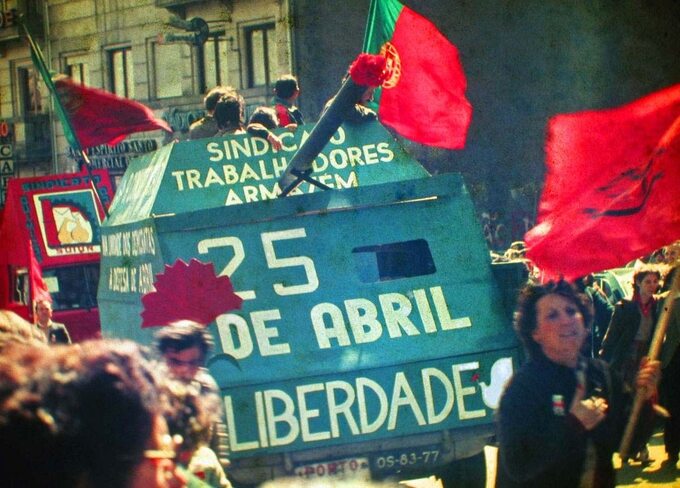 Demonstracja w rocznicę rewolucji goździków, 1983 r.
