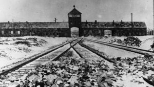 „Walec Krankemanna” i komando kosiarzy. Najgorsze koszmary Auschwitz