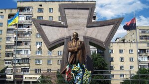 Miniatura: Stepan Bandera. Fanatyk, faszysta,...