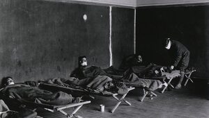 Epidemia zabiła 200 tys. Polaków. Dlaczego kina, teatry i szkoły...