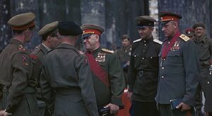 Tajemnica Rokossowskiego. Co ocaliło polsko-sowieckiego marszałka?